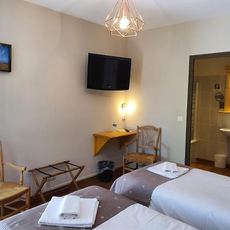 Logis Hotel Restaurant L'Escarbille Saint-Martin-dʼArdèche Dış mekan fotoğraf