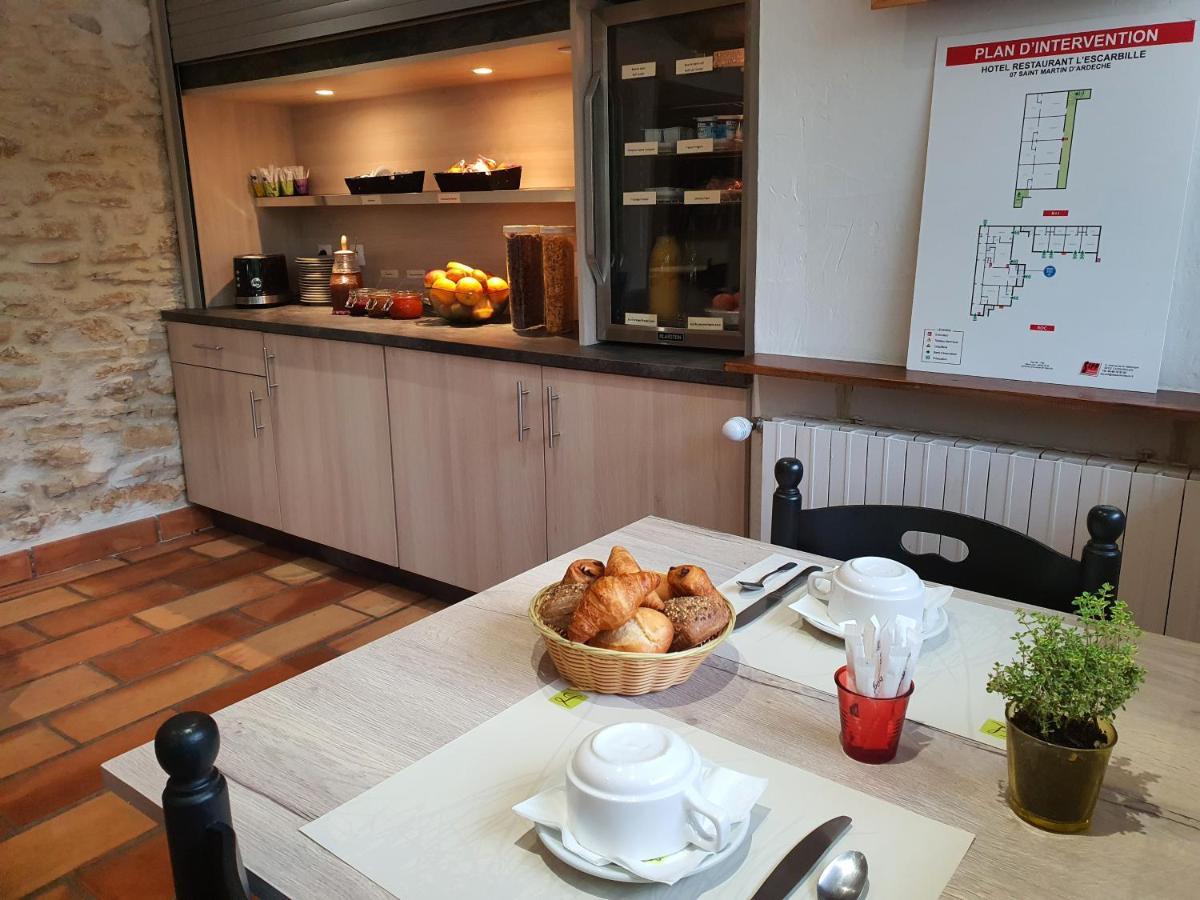 Logis Hotel Restaurant L'Escarbille Saint-Martin-dʼArdèche Dış mekan fotoğraf